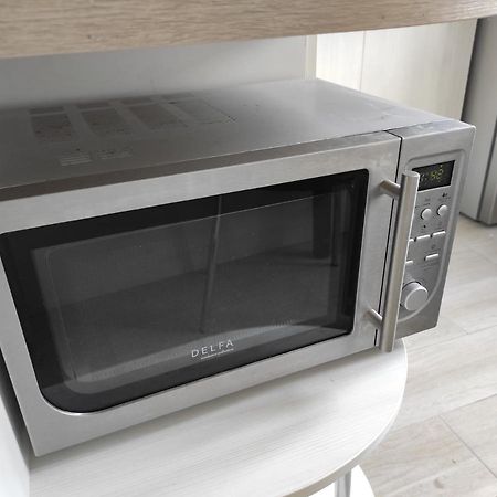 2 Комнатная С Новым Ремонтом, Кондиционером, В Самом Центре Rivne Luaran gambar